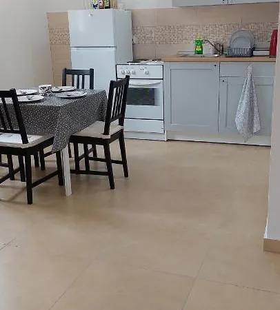 Dejan Apartman
